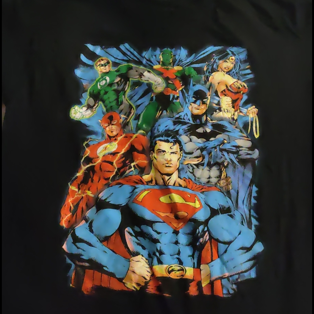 DC T shirt
